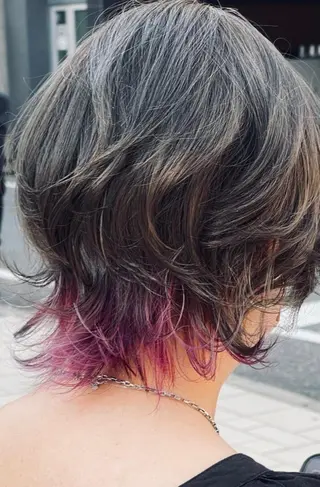 ショート カラー JOHO 【24時間OK】のヘアスタイル