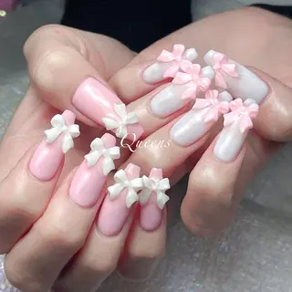 ネイル Queens テイのネイルデザイン
