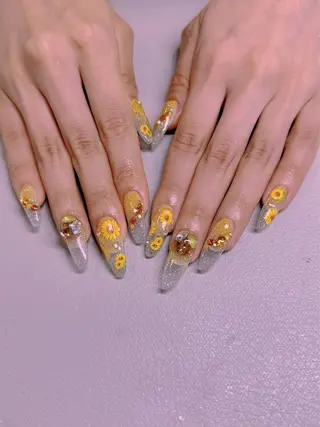 ネイル エムズ ハヤシのネイルデザイン