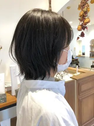 ミディアム カラー 🩰オリーブ/ ベージュ松本咲花🩰のヘアスタイル