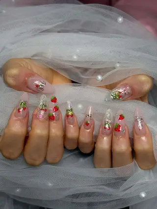 ネイル Cloudy Chan 歌舞伎町のネイルデザイン