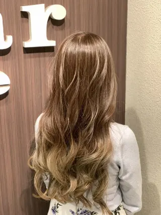 ロング カラー 前之園 ひかるのヘアスタイル