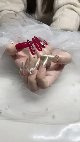 ネイル KARI ネイルサロンのネイルデザイン