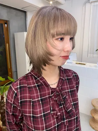 ショート カラー 心斎橋/デザインカラ ー/海外風/ナツミのヘアスタイル