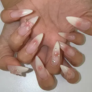 ネイル 右田 里桜のネイルデザイン