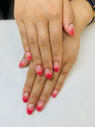 ネイル MAXKELLY erikoのネイルデザイン