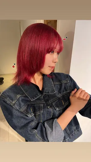 ショート カラー 韓国ボブ/ハッシュ カットKIRAのヘアスタイル