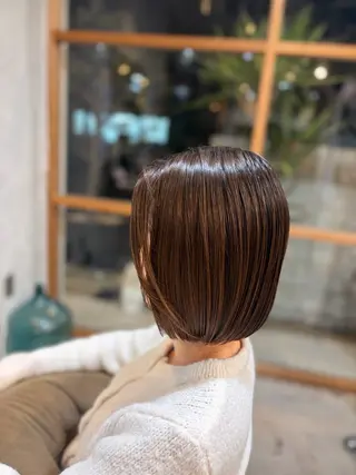 ミディアム momoka 女性限定のヘアスタイル