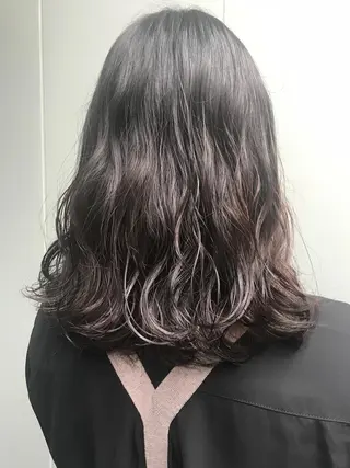 ミディアム カラー パーマ 明治神宮前 NANAMIのヘアスタイル