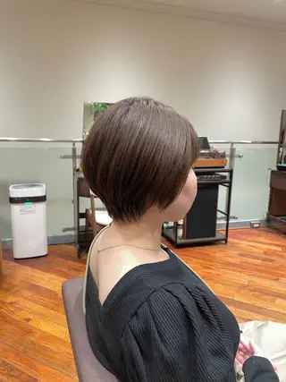 ショート 大阪梅田/ショート ボブ/イナバリヤトのヘアスタイル