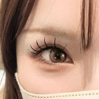 マツエク・マツパ フレイムス大宮駅東口 🌟 ゆきののマツエク・マツパデザイン