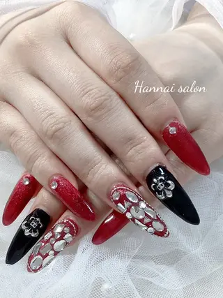 ネイル Hanaai Salonスニタのネイルデザイン