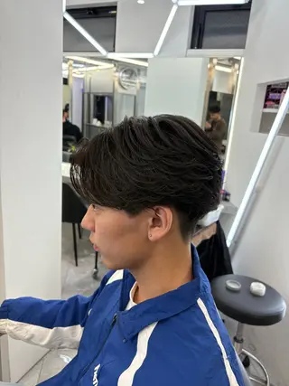 ミディアム パーマ メンズ 🔥ジャス/ メンズ特化美容師🔥のヘアスタイル