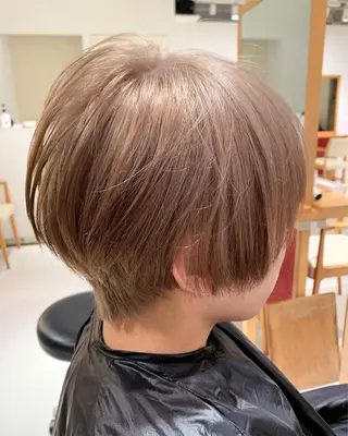 ショート メンズ 新宿徒歩5分 透明感カラーのその他イメージ