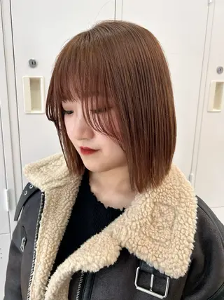 ミディアム 曽根 玲奈のヘアスタイル
