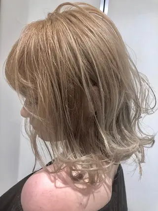 ショート カラー 店長 小池アキトのヘアスタイル