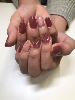 ネイル 伊藤 晴香のネイルデザイン