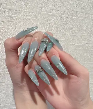 ネイル D-BEAUTY Nailsalonのネイルデザイン