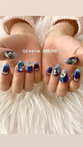 ネイル Grazie AMOREのネイルデザイン