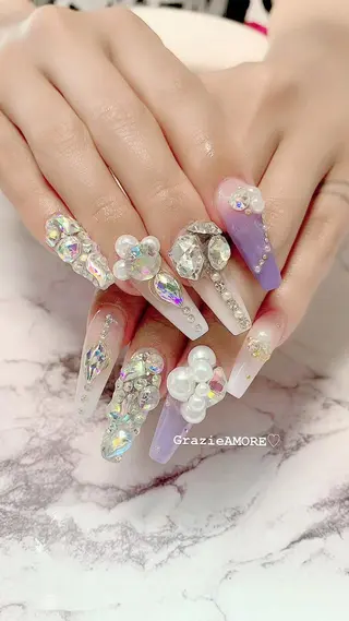 ネイル Grazie AMOREのネイルデザイン