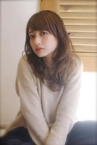 セミロング カラー みうら ミウラのヘアスタイル