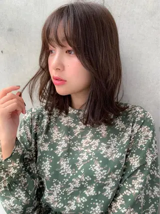 セミロング カラー ヘアアレンジ 🩰透明感カラー♡ UTA🩰のヘアスタイル