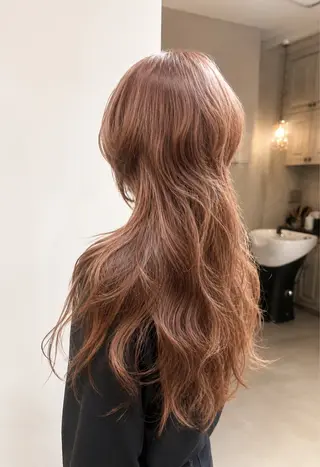 ロング 松下 倫子のヘアスタイル