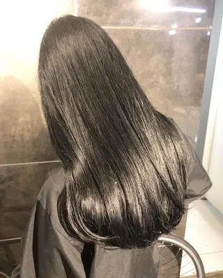 ロング カラー ヘアアレンジ ainico+所属・メンズ特化✂️栗原 侑也のヘアスタイル