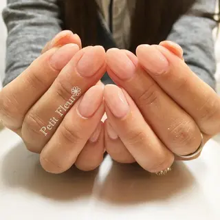 ネイル Petit Fleur所属・青柳 亜梨奈のマツエク・マツパデザイン
