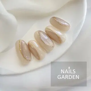 ネイル ネイルズ ガーデン🌿のネイルデザイン