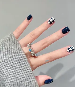 ネイル Horie 雪のネイルデザイン