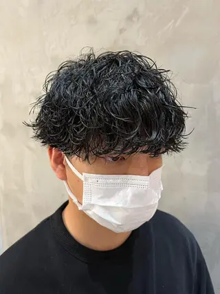 ショート パーマ メンズ 波巻きスパイラルパー マ/シャドウパーマ駿のヘアスタイル