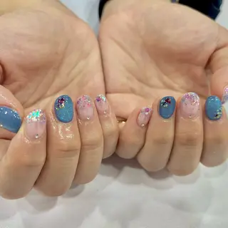 ネイル アンリッシュ新宿東口 小泉のネイルデザイン
