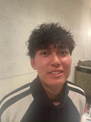 ミディアム パーマ 藤井 響のヘアスタイル