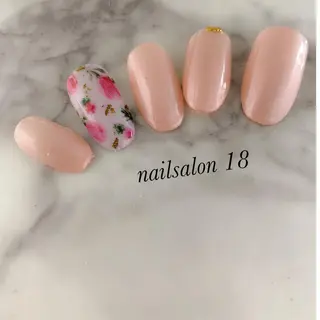 ネイル nail salon 18.のネイルデザイン