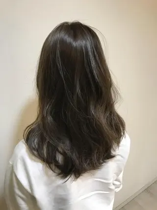 ロング カラー Miru by INCE HAIRのヘアスタイル