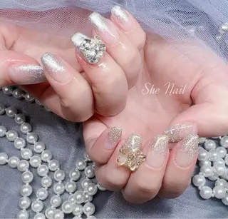 ネイル She   Nail所属・ISA_ BELLAのネイルデザイン