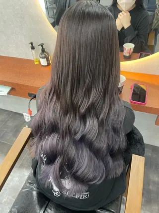 ロング 佐藤 菜穂のヘアスタイル