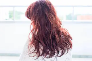 セミロング カラー 小野 和摩のヘアスタイル