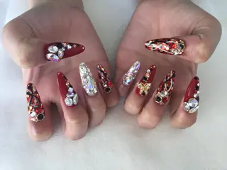 ネイル 💎🐰 saki. m 🐰💎のネイルデザイン