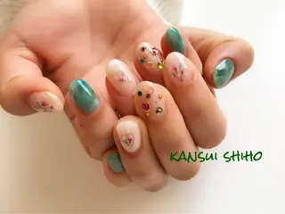 ネイル Elio 国泰寺のネイルデザイン