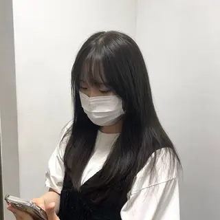 セミロング カラー YUIKA☆髪質改善 小顔カット艶カラーのヘアスタイル