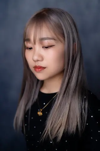 ロング カラー 松尾 泰伸のヘアスタイル