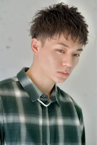 ショート パーマ メンズ ミニモ限定‼️ メンズカット✂️のヘアスタイル