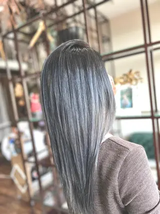 セミロング カラー Style Tのヘアスタイル