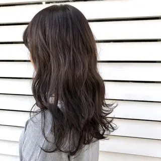 ロング カラー 菅沢 奈生のヘアスタイル