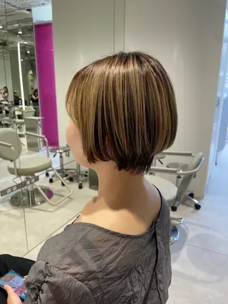 ショート レイヤー♡ 石川優奈のヘアスタイル