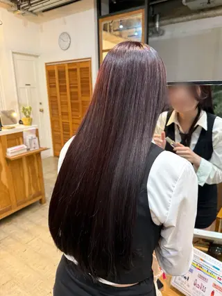 ロング カラー 明津 桜空のヘアスタイル