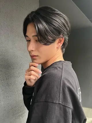 パーマ メンズ メンズカット/眉カッ ト/ブリーチ/シオリのヘアスタイル