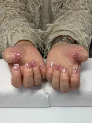 ネイル ⠀ m.tのネイルデザイン